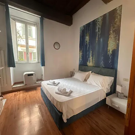 Campo De Fiori Apartment *